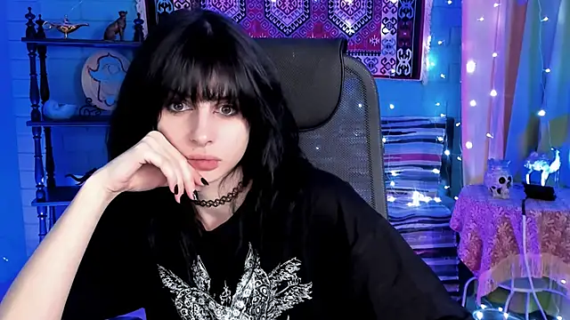 JadeCastle  online show from 02-18-26, 04:14