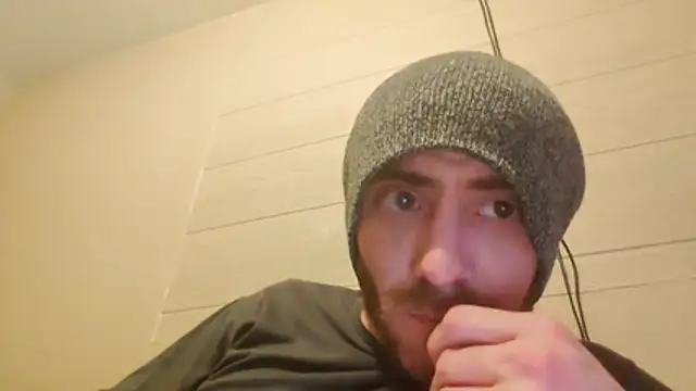 Huntzg23 online show from 02-15-26, 07:05