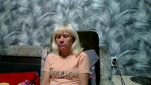 sakura blonde online show from 11-06-25, 05:08