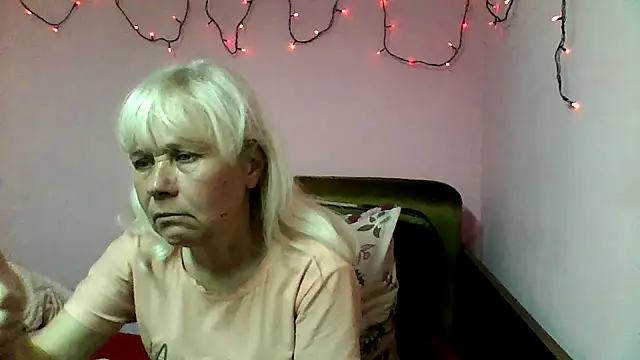 sakura blonde online show from 03-10-26, 11:21