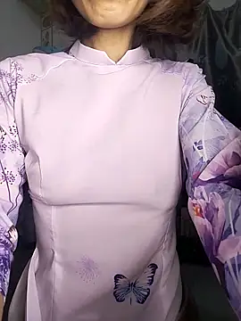 Lucy limon online show from 04-06-26, 08:54