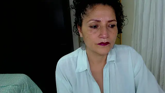arianna ros3 online show from 06-07-26, 01:21