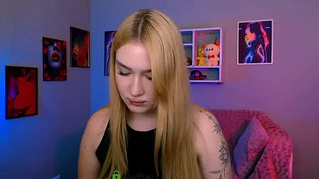 playful sophie online show from 05-16-26, 07:12