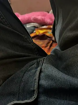 Indiancockmilk online show from 12-31-24, 02:47