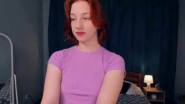 Snapshot of QuennaFell chatting on 01-10-25, 07:57 QuennaFell online show from 01-10-25, 07:57
