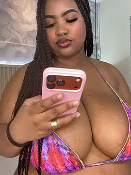 AinaraJimenez online show from 04-09-26, 08:03