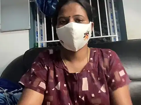 Snapshot of Tamil_Sanjana_ chatting on 04-07-26, 07:03 Tamil Sanjana online show from 04-07-26, 07:03