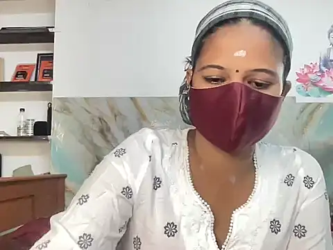 Snapshot of Tamil_Sanjana_ chatting on 04-13-26, 05:13 Tamil Sanjana online show from 04-13-26, 05:13