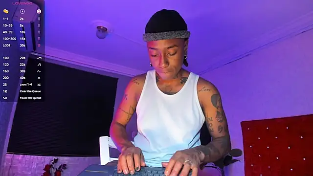 JhonyMiller  online show from 05-29-26, 08:40