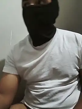 Snapshot of Eddy7988 chatting on 03-21-26, 08:19 Eddy7988 online show from 03-21-26, 08:19