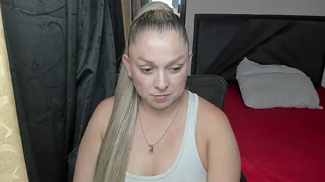 Snapshot of natalia5560 chatting on 04-09-26, 08:14 natalia5560 online show from 04-09-26, 08:14