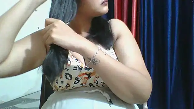 Snapshot of Riya_Stream01 chatting on 03-16-26, 07:07 Riya Stream01 online show from 03-16-26, 07:07