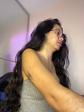 Rosita forever  online show from 03-28-26, 04:06