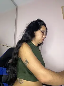 Rosita forever  online show from 04-02-26, 02:04