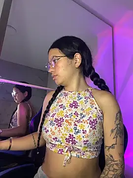 Rosita forever  online show from 04-13-26, 01:05