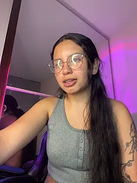 Snapshot of Rosita_forever_ chatting on 05-06-26, 09:31 Rosita forever online show from 05-06-26, 09:31
