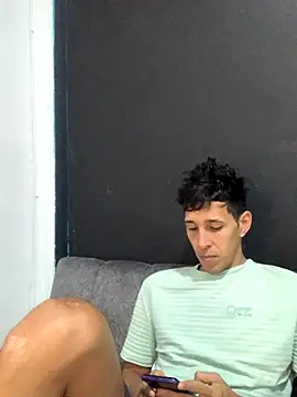 judesmith95 online show from 09-12-25, 04:18