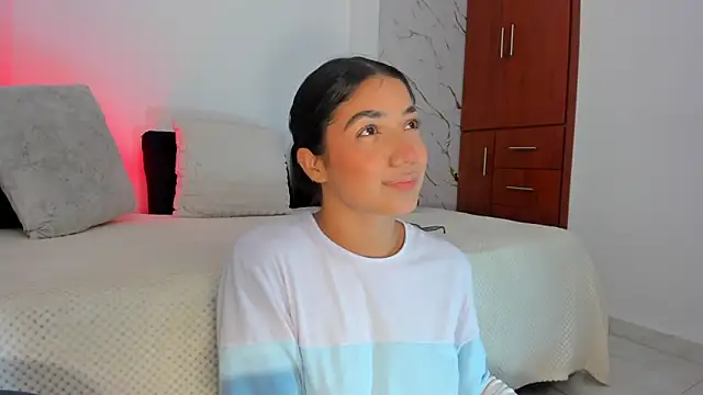 Snapshot of martina_roldam chatting on 06-17-26, 12:57 martina roldam online show from 06-17-26, 12:57