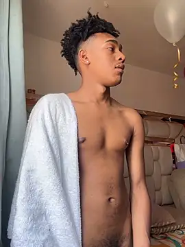 Boy cock18 online show from 05-22-26, 04:23