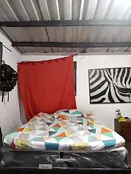 Snapshot of crazysex095 chatting on 12-30-24, 11:17 crazysex095 online show from 12-30-24, 11:17