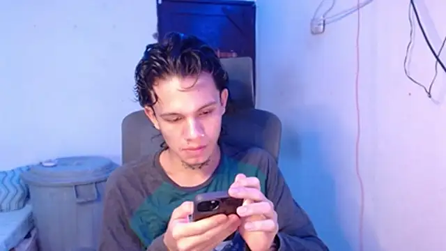 andy dan18 online show from 07-04-26, 12:28