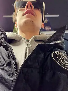 Snapshot of Alexiaa2006 chatting on 01-14-26, 01:28 Alexiaa2006 online show from 01-14-26, 01:28