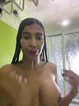 Ebonyxprincess  online show from 04-29-26, 09:21