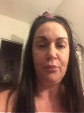 BELLAMORGANE1 online show from 03-19-26, 09:41