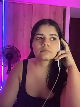 Snapshot of pretty_angela1 chatting on 07-04-26, 03:24 pretty angela1 online show from 07-04-26, 03:24