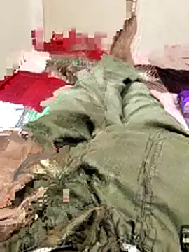 Snapshot of iamharryy chatting on 11-27-25, 11:01 iamharryy online show from 11-27-25, 11:01