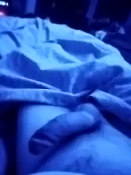 Snapshot of krecik1988 chatting on 03-07-25, 02:45 krecik1988 online show from 03-07-25, 02:45