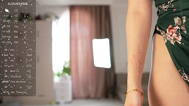 mysticsirenn online show from 10-14-25, 03:18