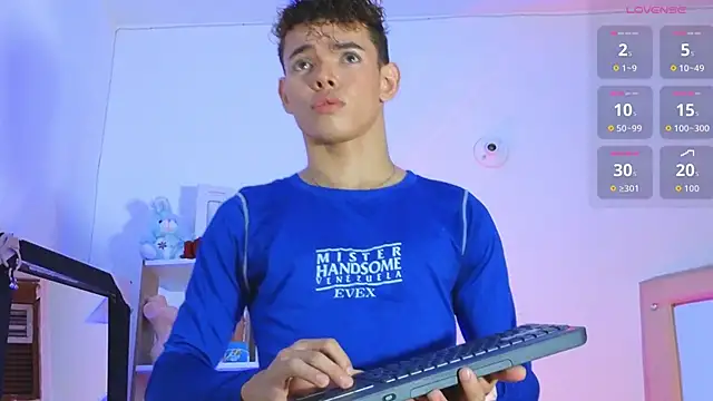 Nijinsky LatinBoy online show from 05-07-26, 11:04