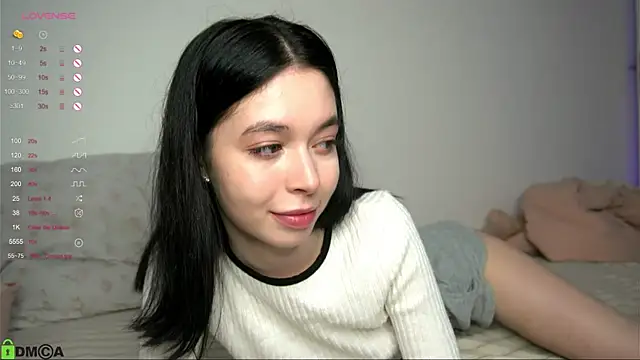 LittleOriana online show from 02-28-26, 04:13