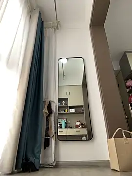 Snapshot of Caicai-a chatting on 04-03-26, 08:45 Caicai-a online show from 04-03-26, 08:45