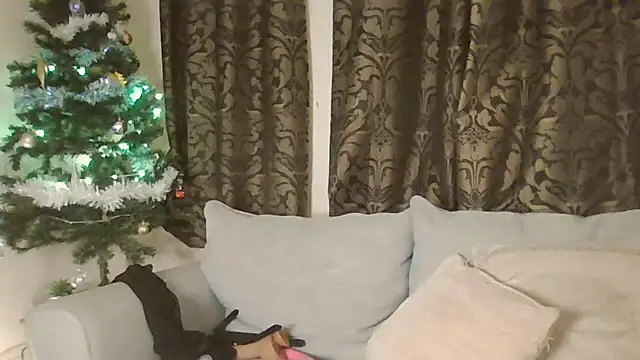 DDnaughty online show from 12-01-25, 01:21