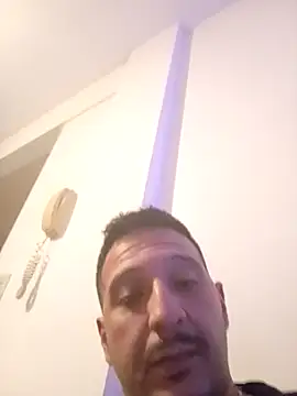 arigmz online show from 04-29-26, 10:49