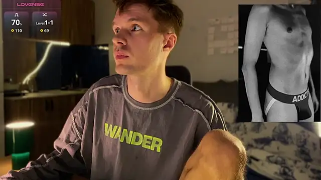 Leonnextdoor online show from 03-12-26, 09:32