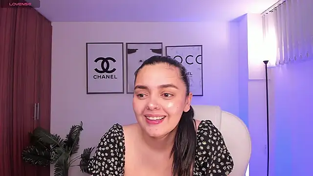 amelia cherry online show from 09-27-25, 11:37