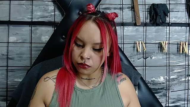 Alana Roth online show from 10-15-25, 07:25