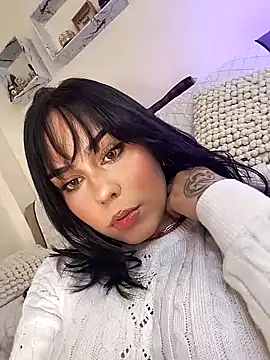 Snapshot of _Doux_Scarleth_ chatting on 01-19-25, 01:43 Doux Scarleth online show from 01-19-25, 01:43