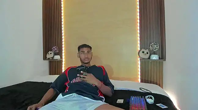 Snapshot of Evans777_ chatting on 01-08-25, 05:05 Evans777 online show from 01-08-25, 05:05