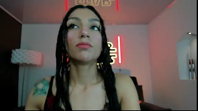 miss   evangeline online show from 01-08-26, 02:03