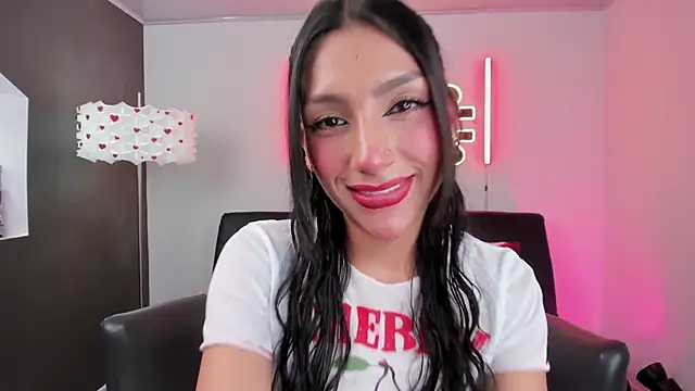 Snapshot of miss___evangeline chatting on 05-30-26, 02:41 miss evangeline online show from 05-30-26, 02:41