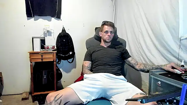 JamesMichael88 online show from 03-21-25, 07:13