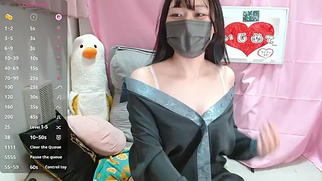 Snapshot of pipimi_khaos chatting on 04-25-26, 01:41 pipimi khaos online show from 04-25-26, 01:41