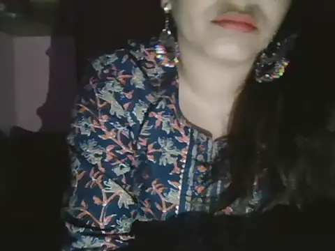 Hot-shanvi online show from 03-19-26, 06:12