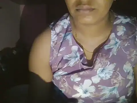 Hot-shanvi online show from 07-03-26, 11:44