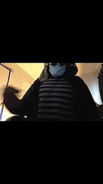 Snapshot of dominatingblacklove chatting on 12-22-25, 08:17 dominatingblacklove online show from 12-22-25, 08:17