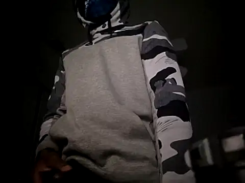 Snapshot of dominatingblacklove chatting on 03-19-26, 09:46 dominatingblacklove online show from 03-19-26, 09:46